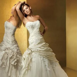 Свадебный салон «WEDDING» Свадебный салон «WEDDING»